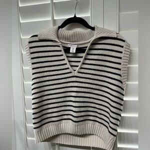 Sincerely Jules Black and Cream Striped V-Neck Sweater Vest size medium